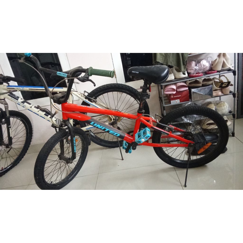 SEPEDA SECOND BMX UNITED FLOSS 20inch