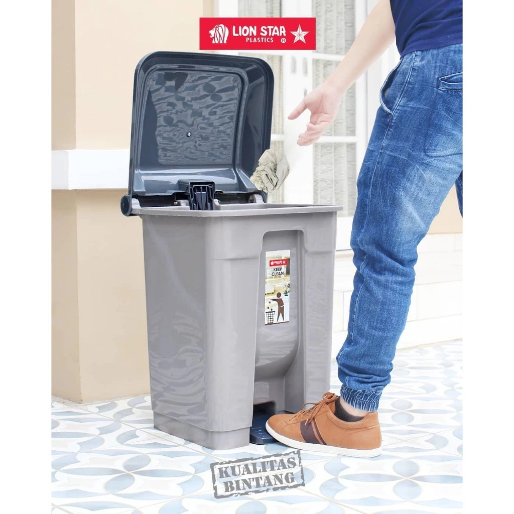 Tempat Sampah Injak Plastik C-69 Gomi 30 Liter Lion Star BATAM