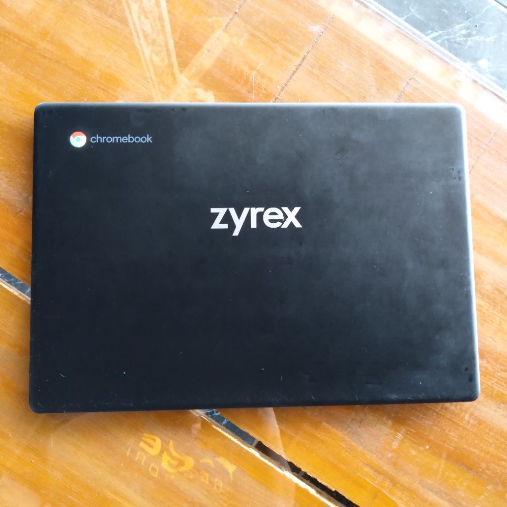 casing cover lcd zyrex chromebook M432