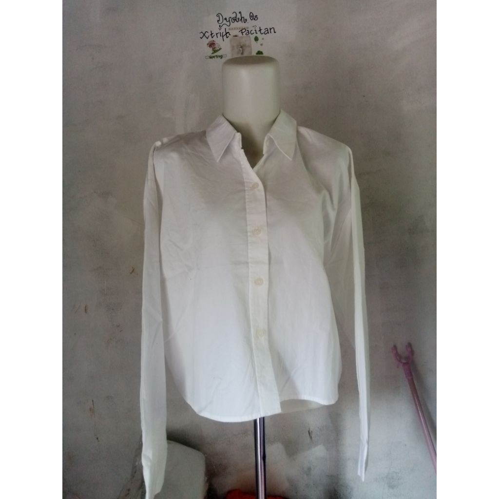 kemeja crop/atasan kemeja wanita uniform rd size L/kemeja cewek dewasa