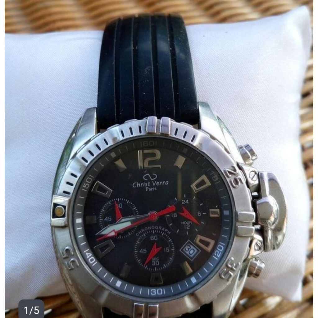 Jam tangan pria Christ Verra