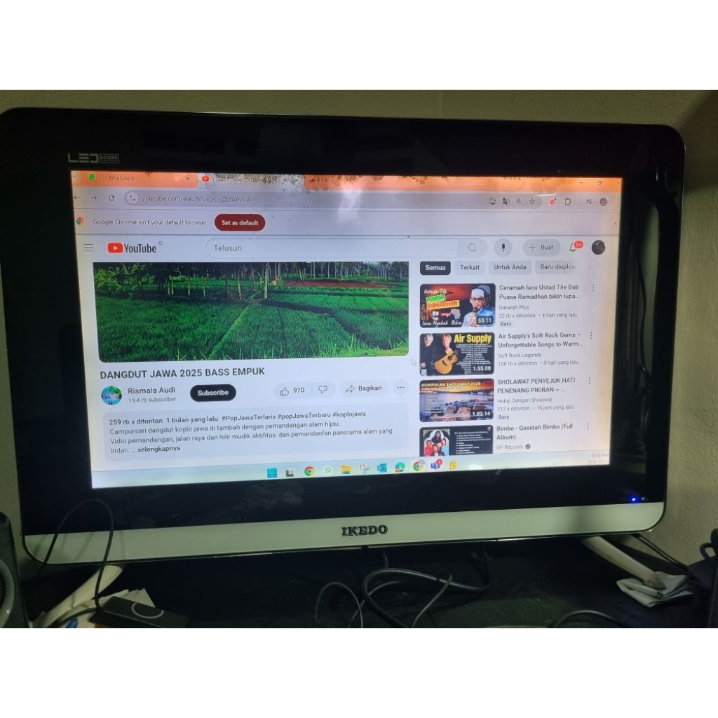 LED TV MONITOR IKEDO 22 INC USB ada minus