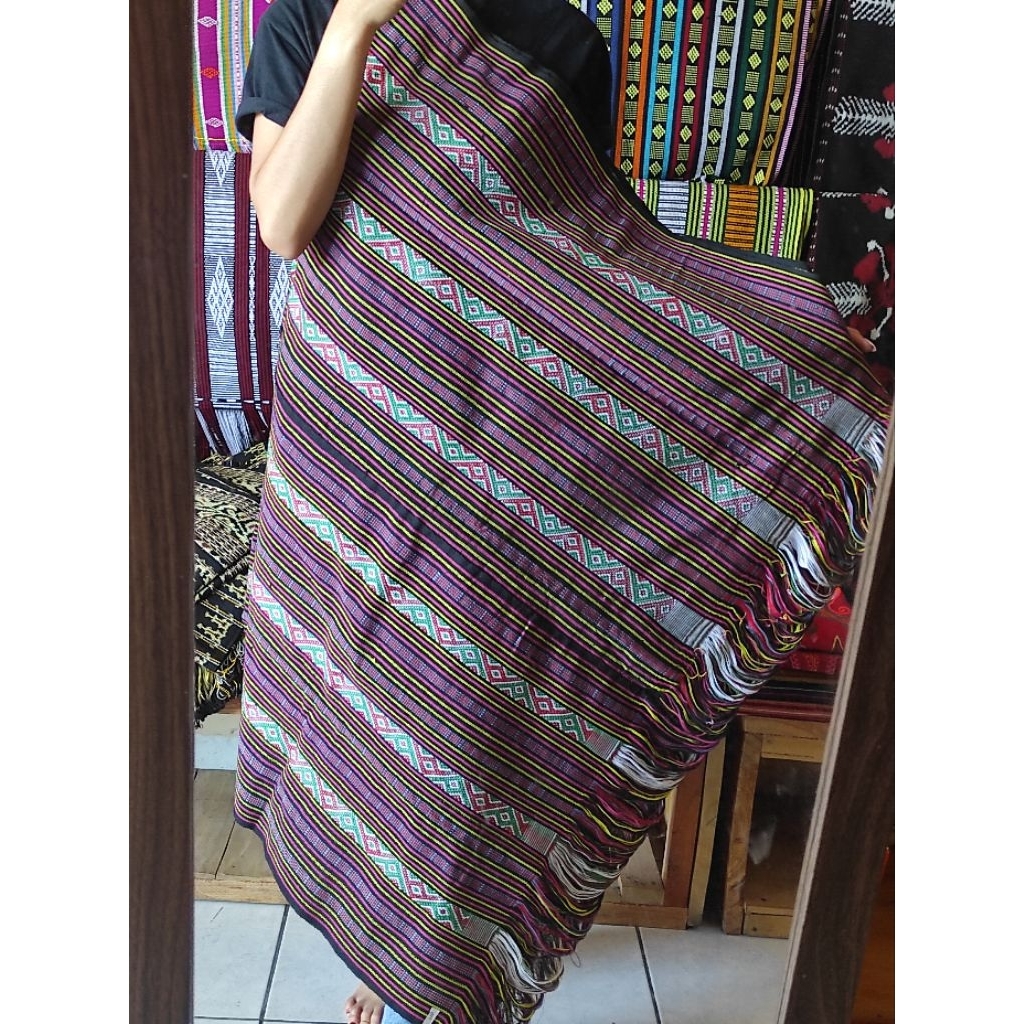 Kain Tenun Insana - TTU - Kupang NTT