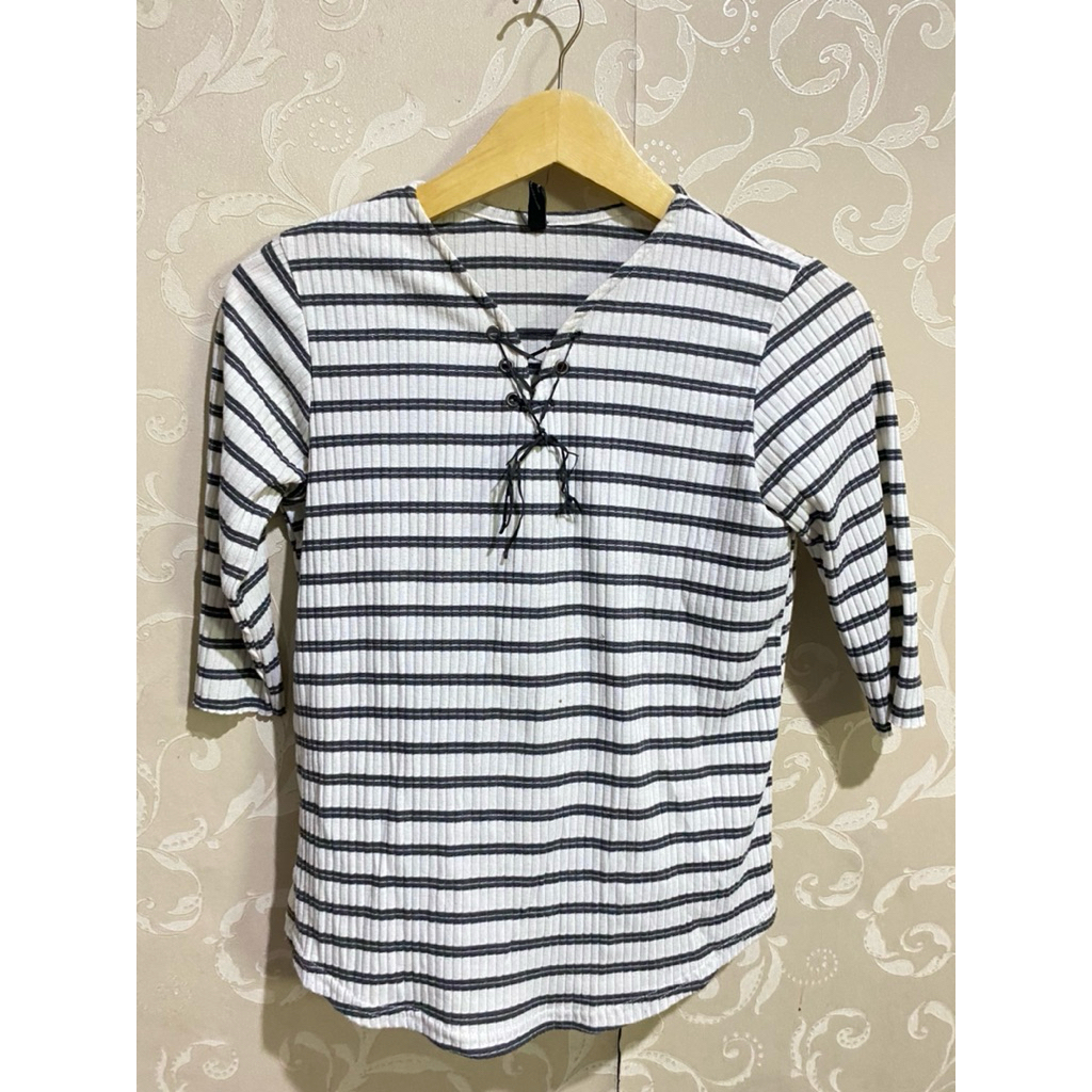Stripe Knit [PRELOVED]