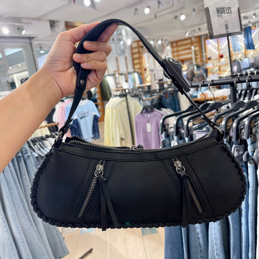 Tas Pull and Bear Woman jastip jasa titip