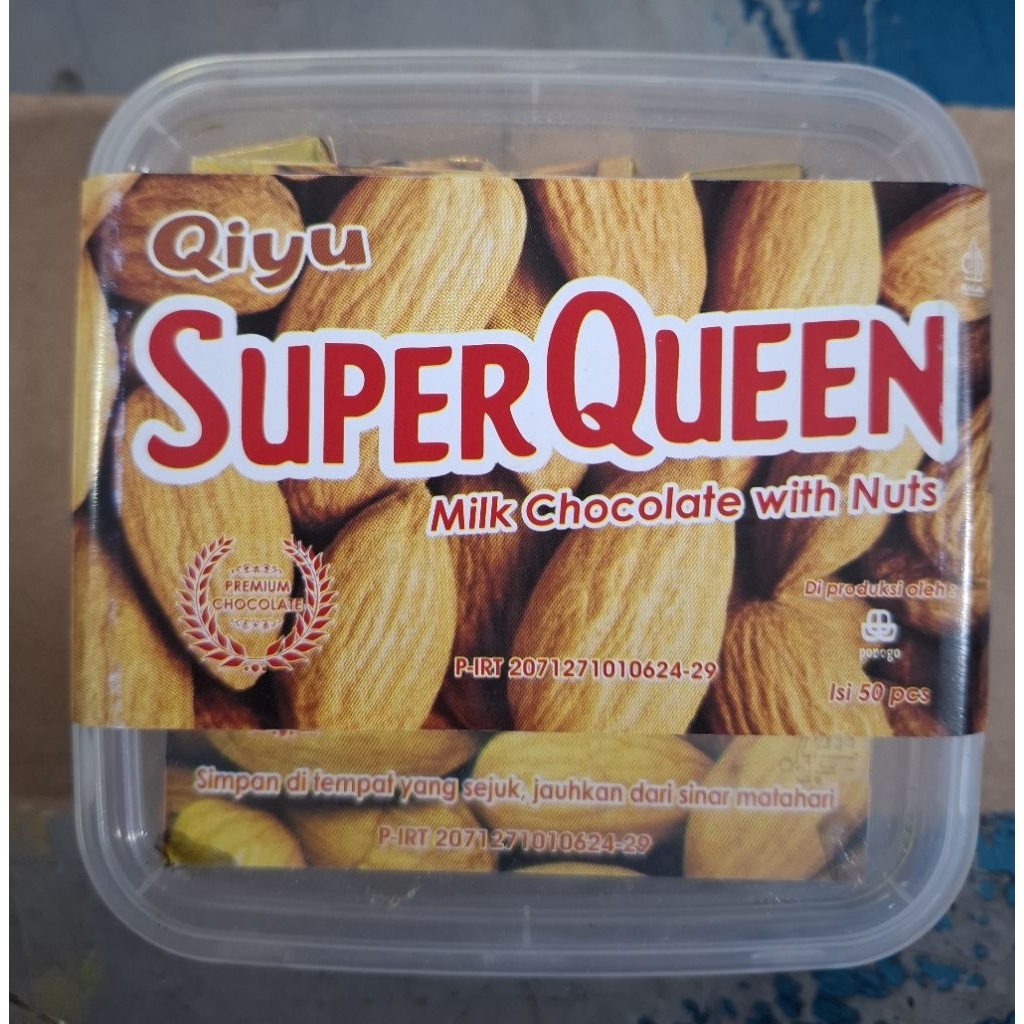

COKLAT SUPER QUEEN milk chocolate with nuts