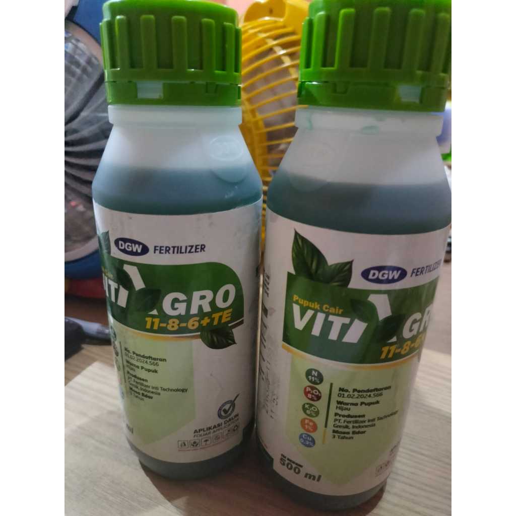 Pupuk NPK Cair Vitagrow DGW Fertilizer Pemacu Pertumbuhan Tanaman plus kaos