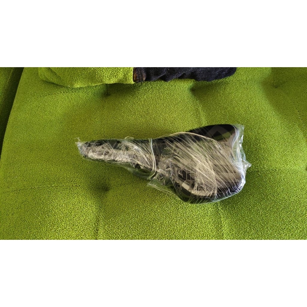 Sadel Entity original Baru Copot siskiu T7