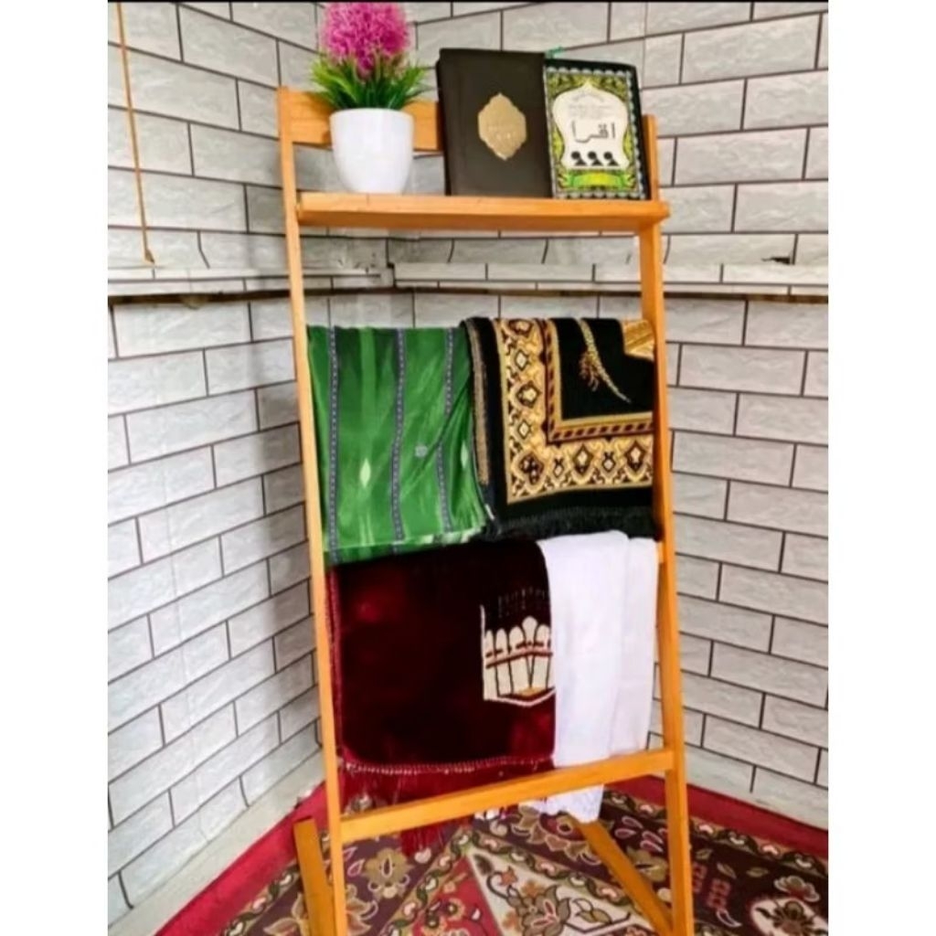 Rak Sajadah & Mukena Kayu Mahoni Minimalis Tinggi 120cm – Rak Sholat, Rak Al-Qur’an, Rak Mushola Rum