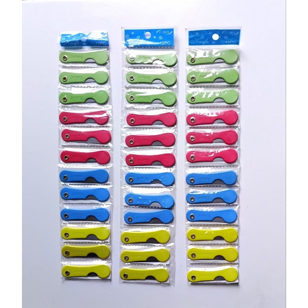 

Pisau lipat / Cutter mini warna warni 12 pcs.
