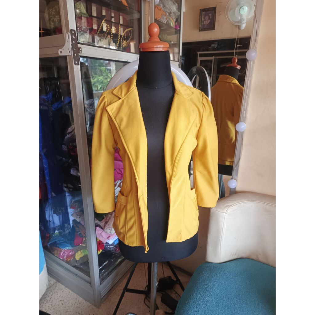 Blazer preloved baju blazer kantor blazer mustard branded preloved