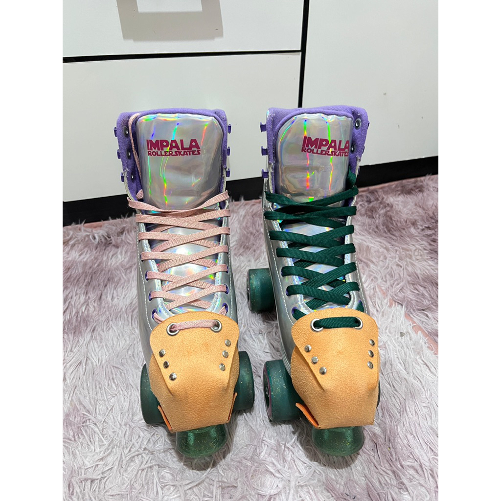 Impala Rollerskates | Preloved - Holographic Roller Skate / Original Sepatu Roda Quad Rollerskates