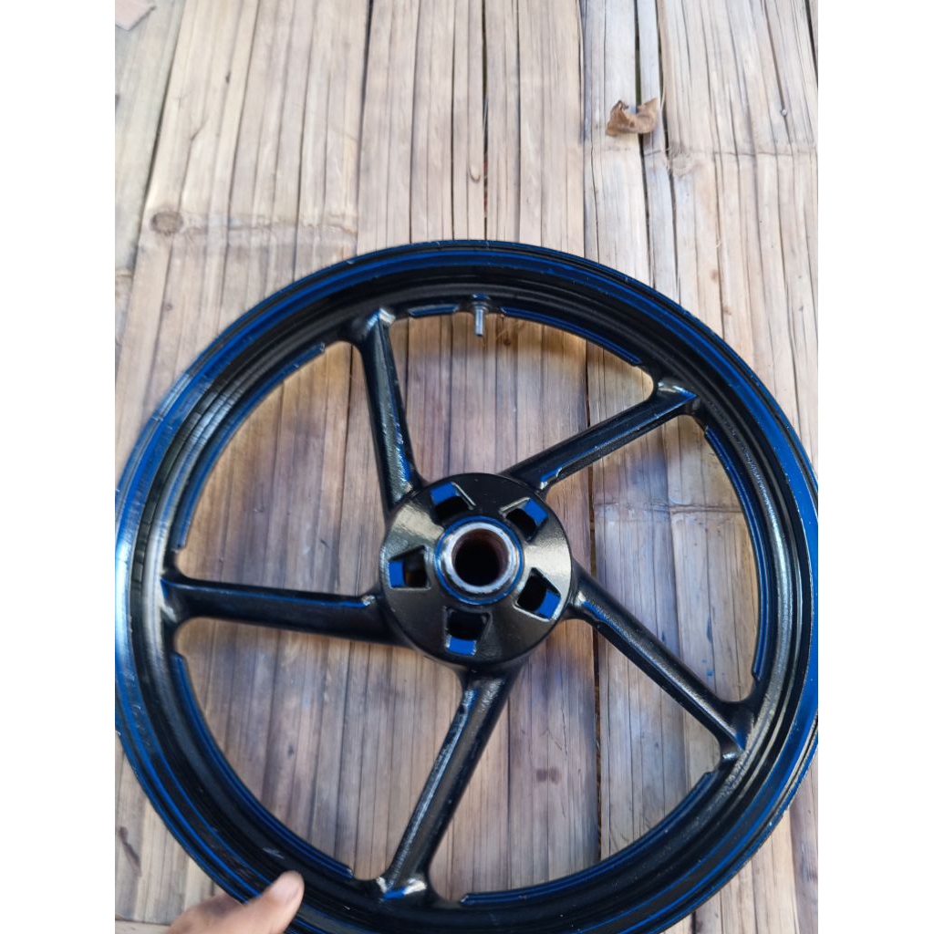 velg depan Yamaha Byson original