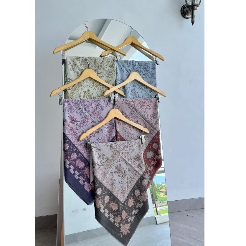 Hijab Voal Motif Syari Sublim Ultrafine (Motif Batik)