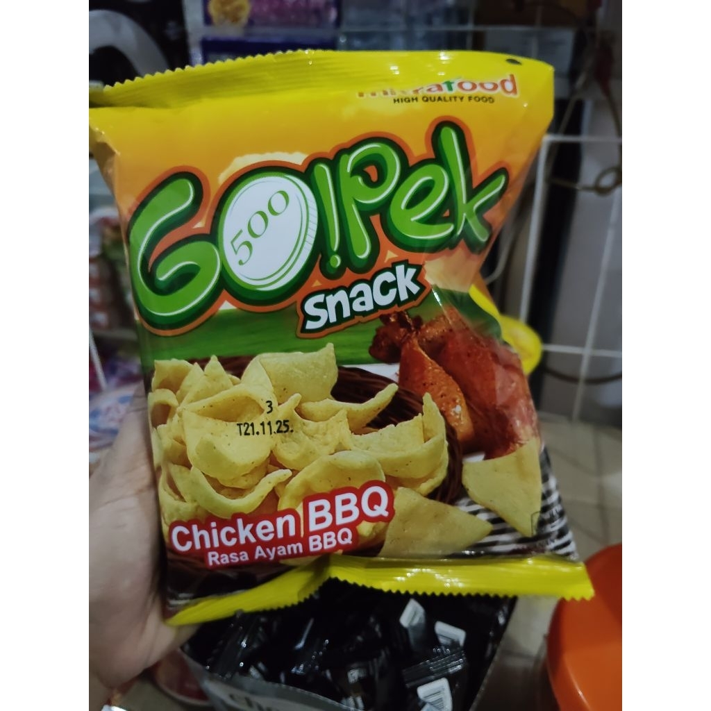 

gopek Snack 1pack isi 10 kemasan 2000