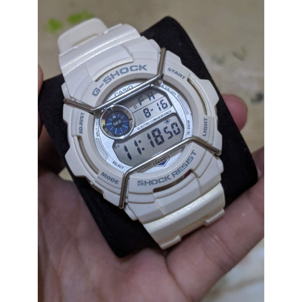 preloved Casio G-Shock G 2000LV