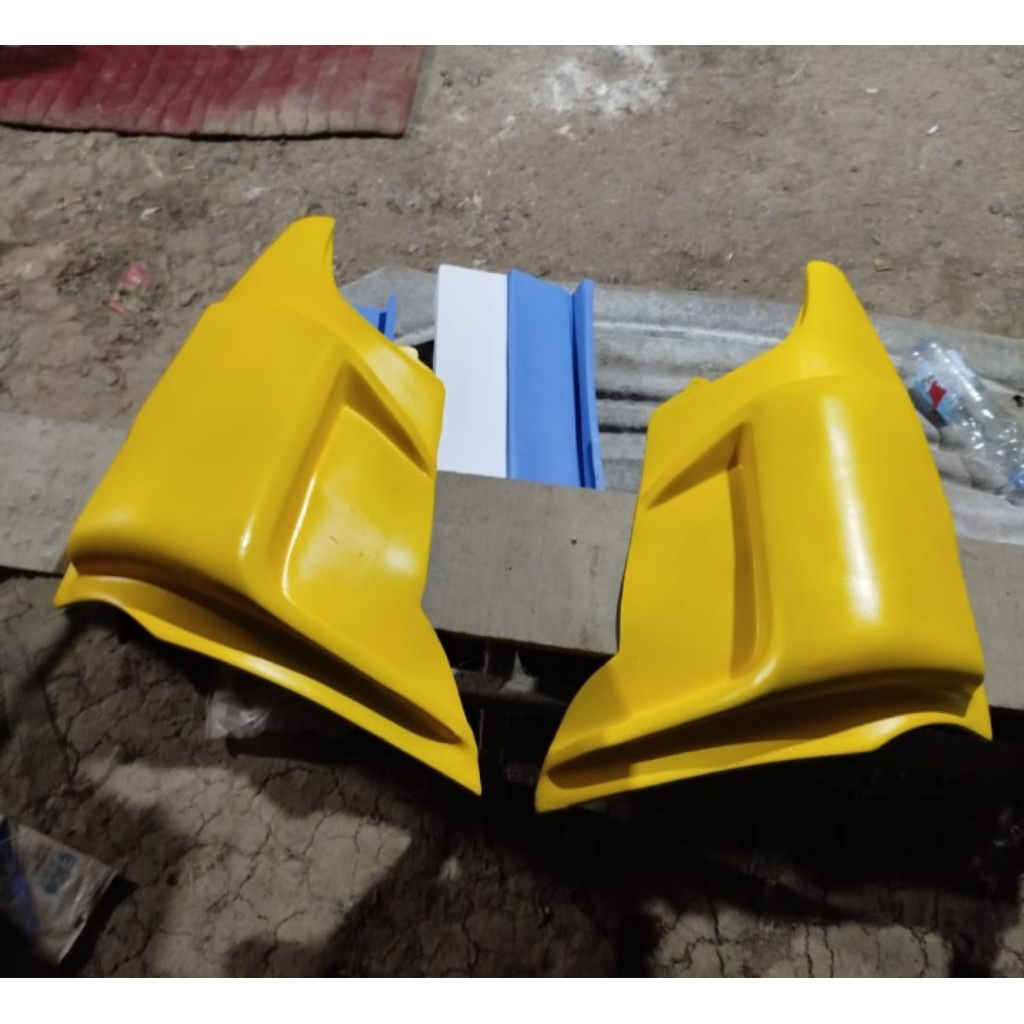 pipi canter kuning polos