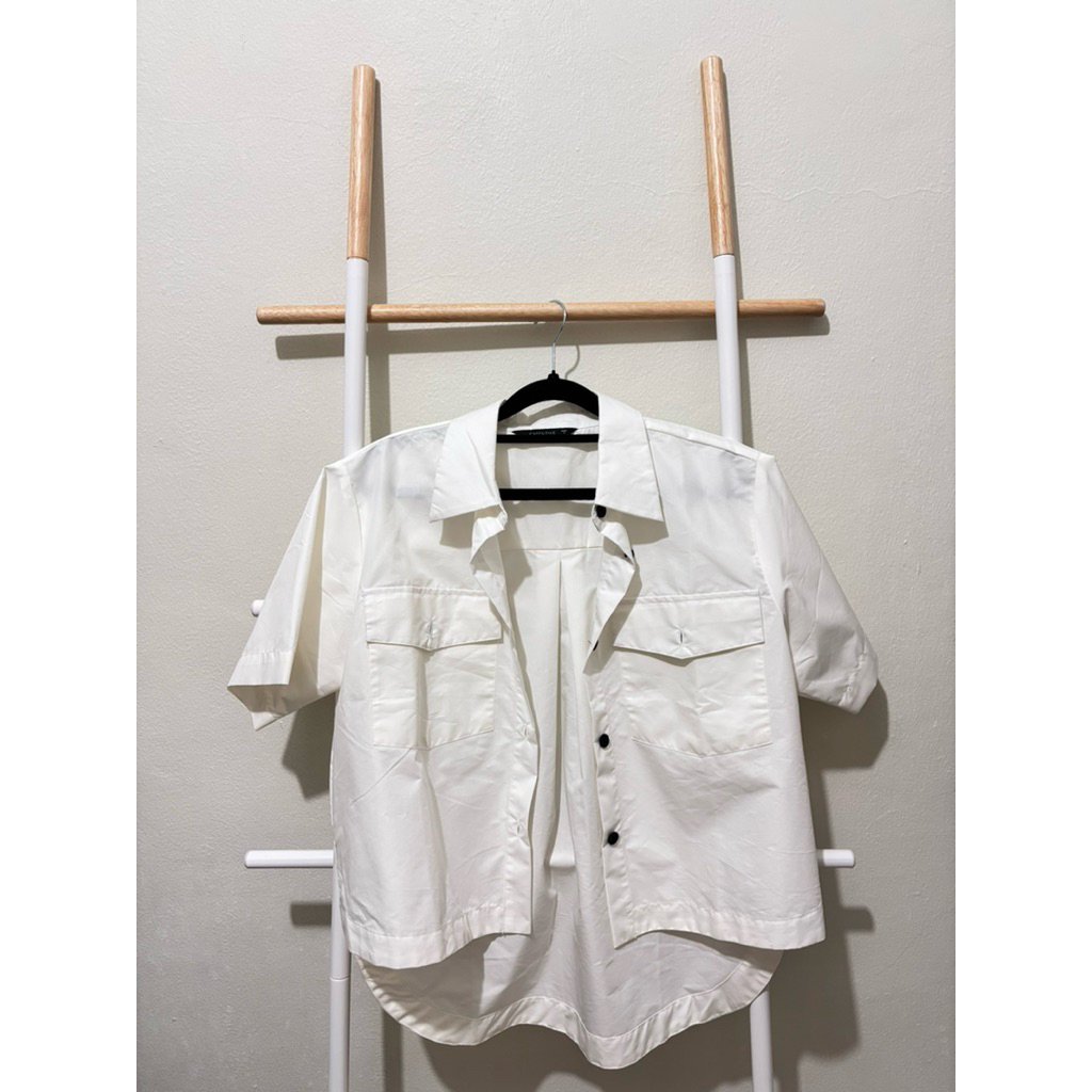 PRELOV KEMEJA PUTIH EXECUTIVE