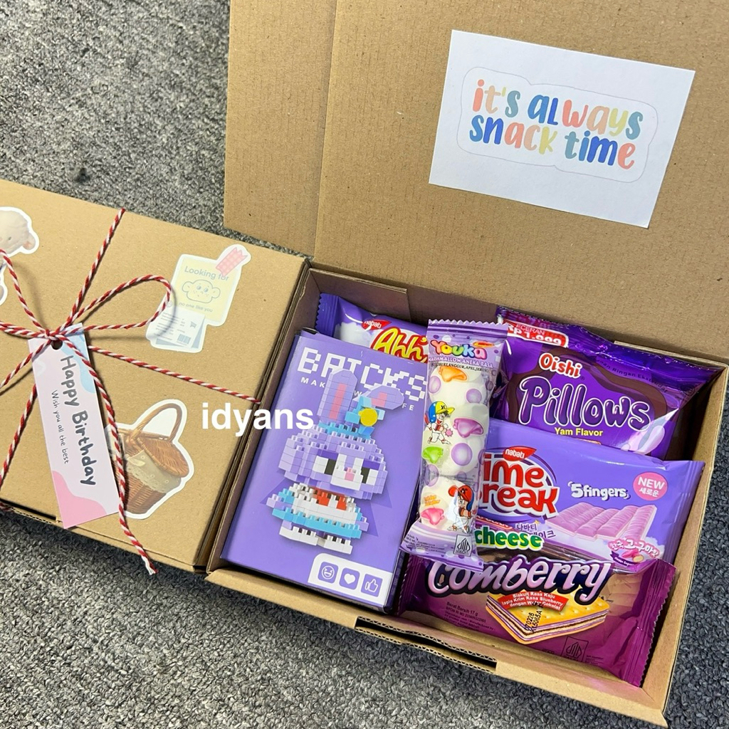 

FREE ONGKIR GIFTBOX SNACK / BINGKISAN SNACK / KADO SNACK / HADIAH ULANG TAHUN / HADIAH LOMBA /