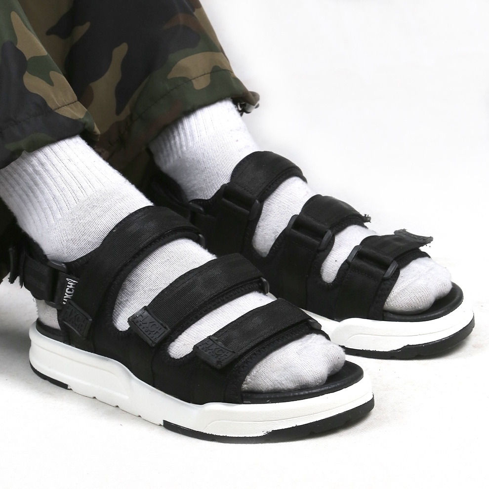 KODE X23P HOAX CUIIIIH Sandal Gunung Orochimaru Black Hxch