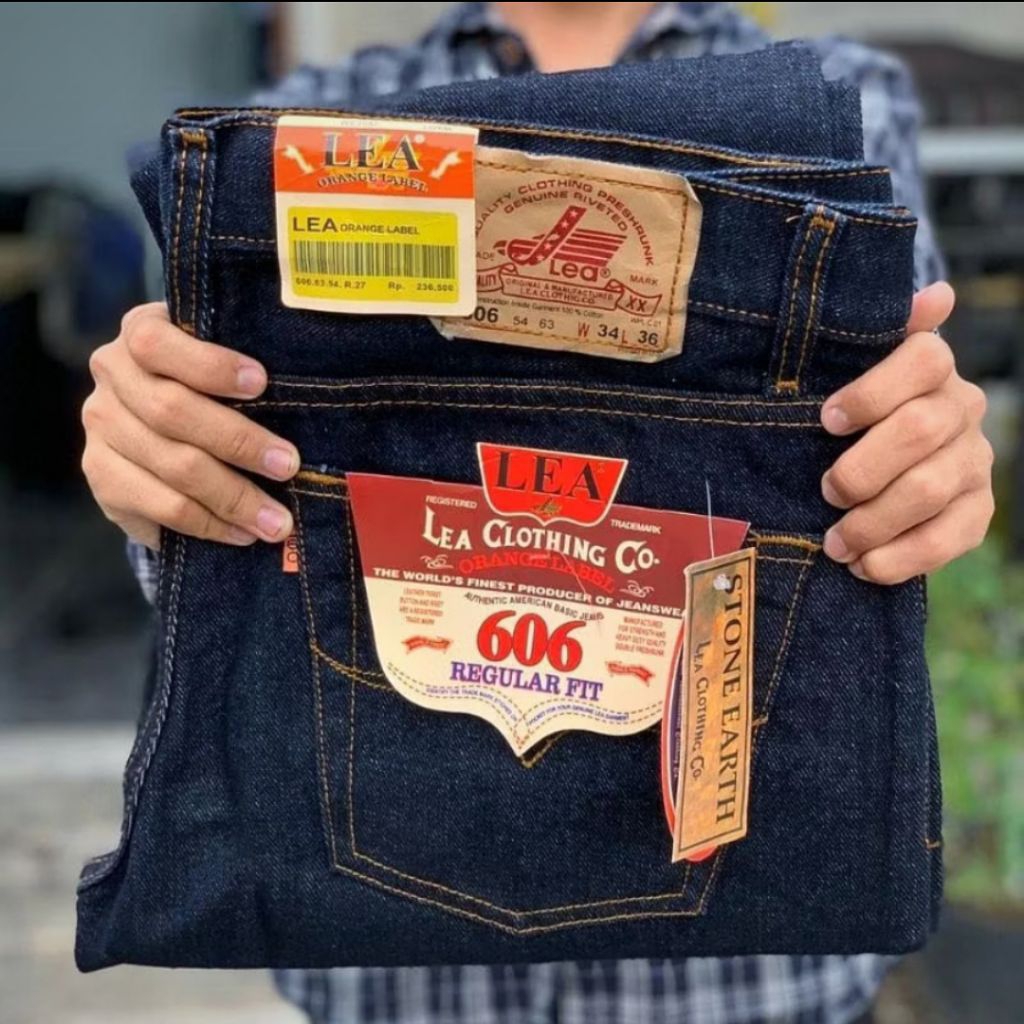 Celana Jeans LEA 606 Original Pria Panjang Standar Reguler Fit Bahan Denim Premium Size 28-38