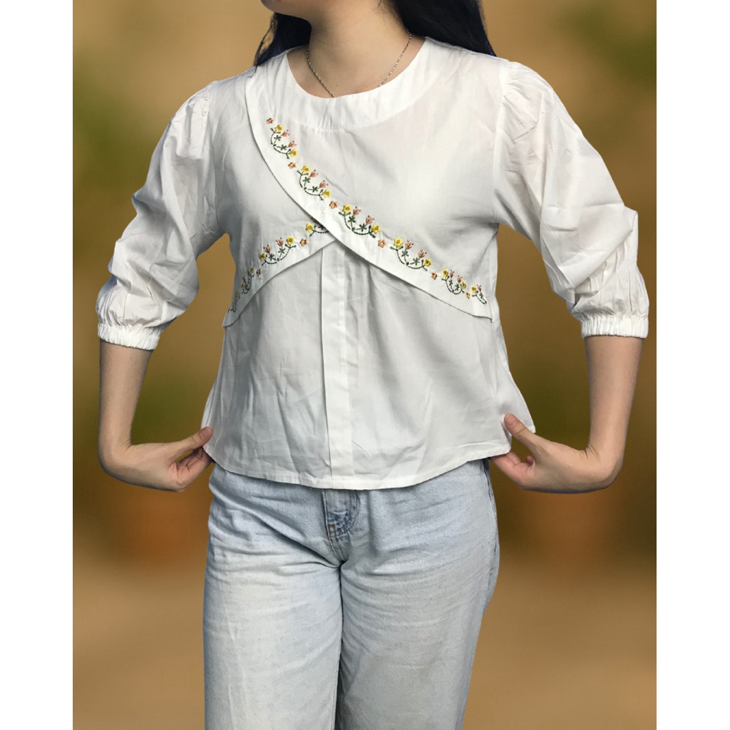 Vionna Mae • Celine Bloom Blouse