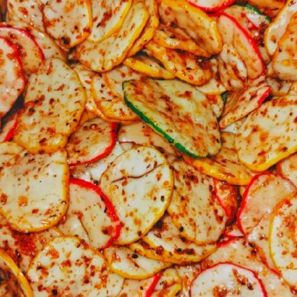 

keripik seblak pedas