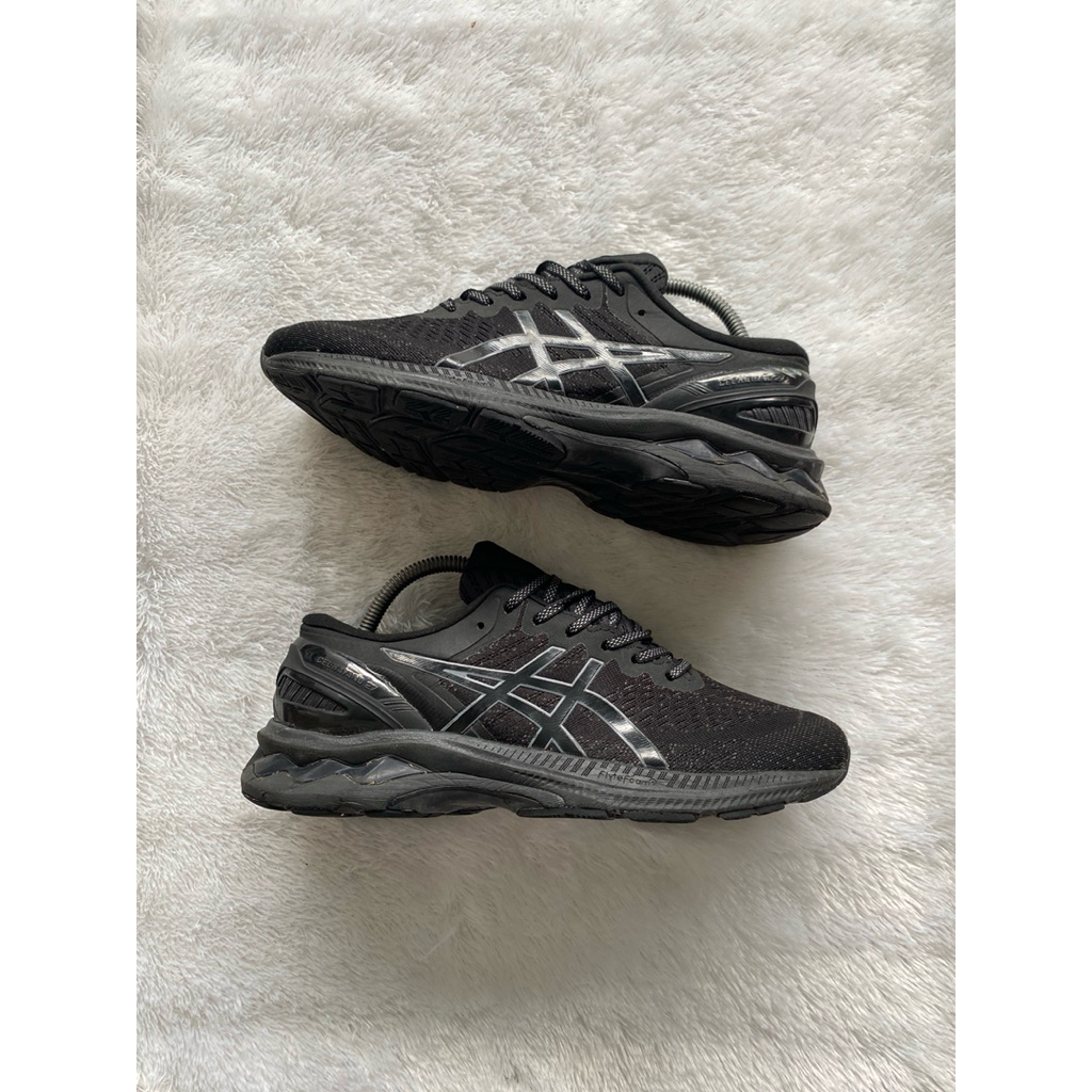 sepatu asics gel kayano 27 size 41,5