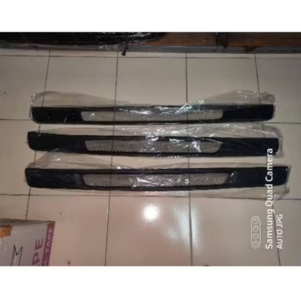 Grill Radiator Pengaman Bumper Bawah Avanza Xenia Lama vvt 2004 2005 G/E S Non Vvti