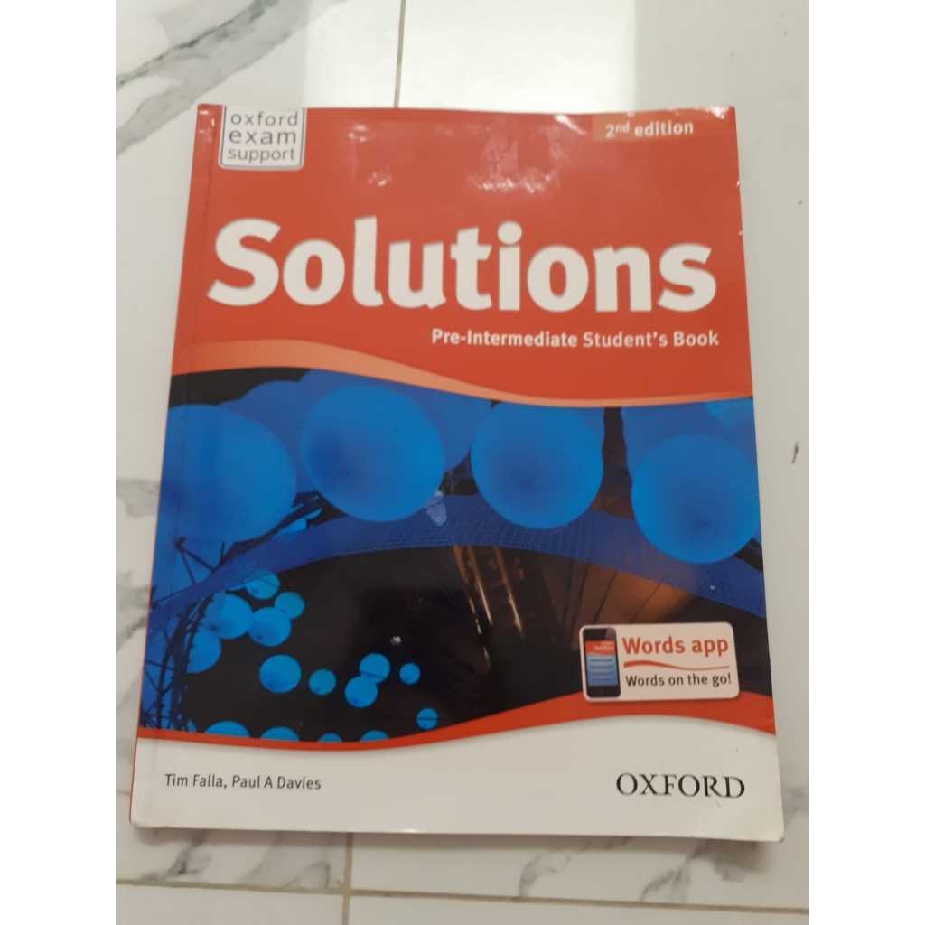 Oxford Solutions Pre-Intermediate Student's Book 2nd edition