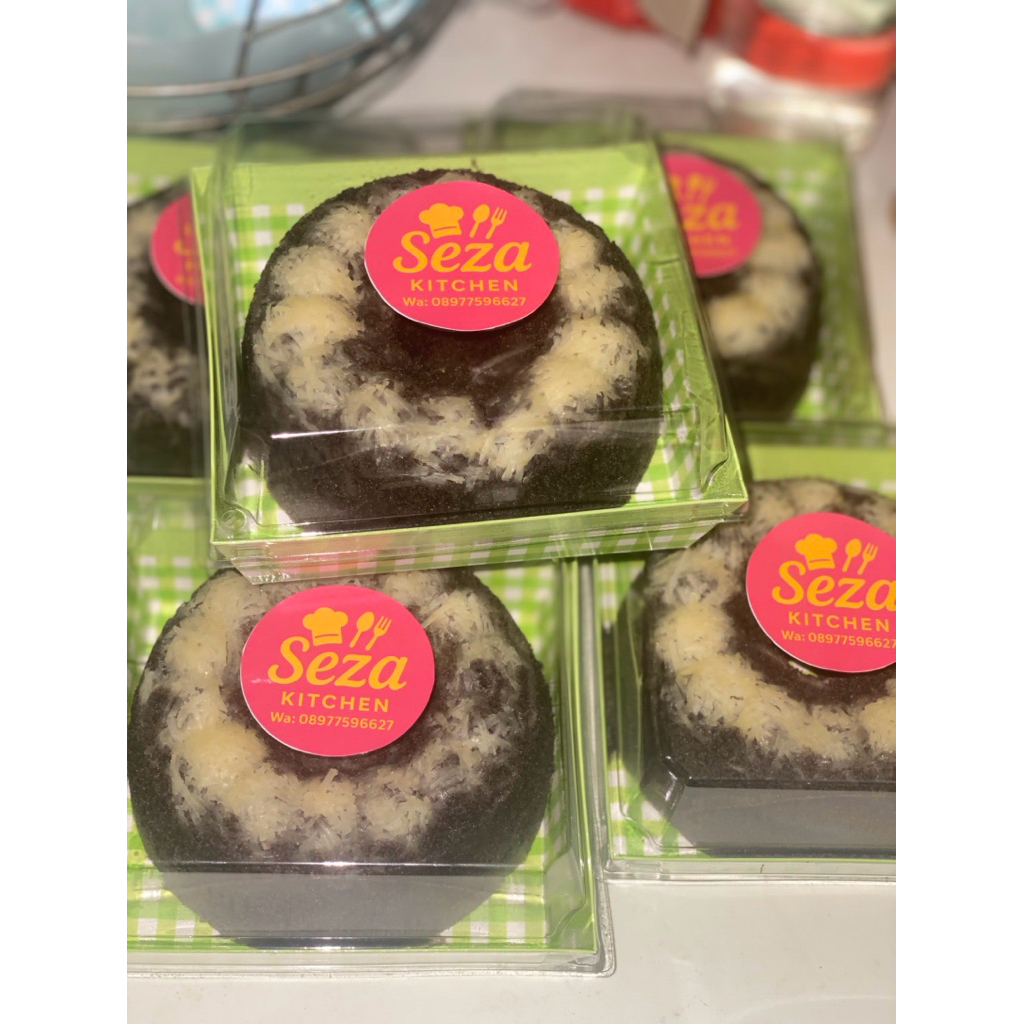 

Bolu Ketan Hitam Cream Cheese Lumer