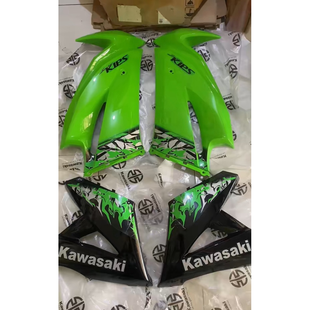 Cover sayap fairing atas bawah ninja rr new 2013 hijau batik