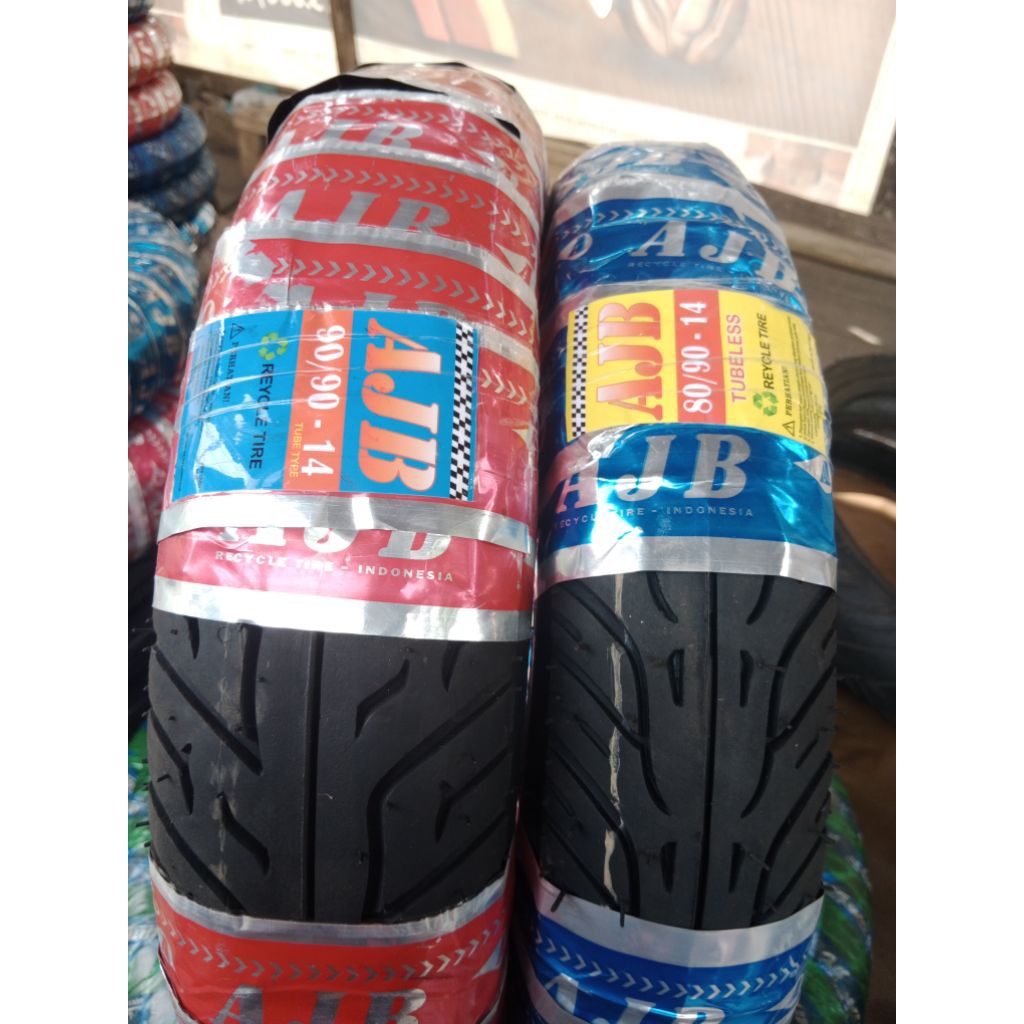 Ban Tubeles ajb Ban Fullpress Ban biasa 90/90-14 Ban Tubles 80/90-14 Ban Tubles udah free dop Tubles