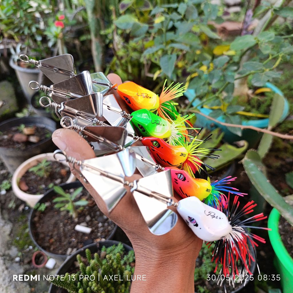 SLETER TEKTOK DOUBLE PROPELER-UMPAN CASTING TOMAN-AXEL LURE