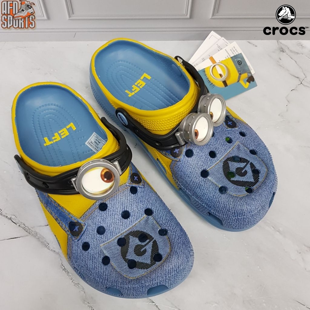 SANDAL CROCS MINION - CROCS MINION - SANDAL CROCS DEWASA