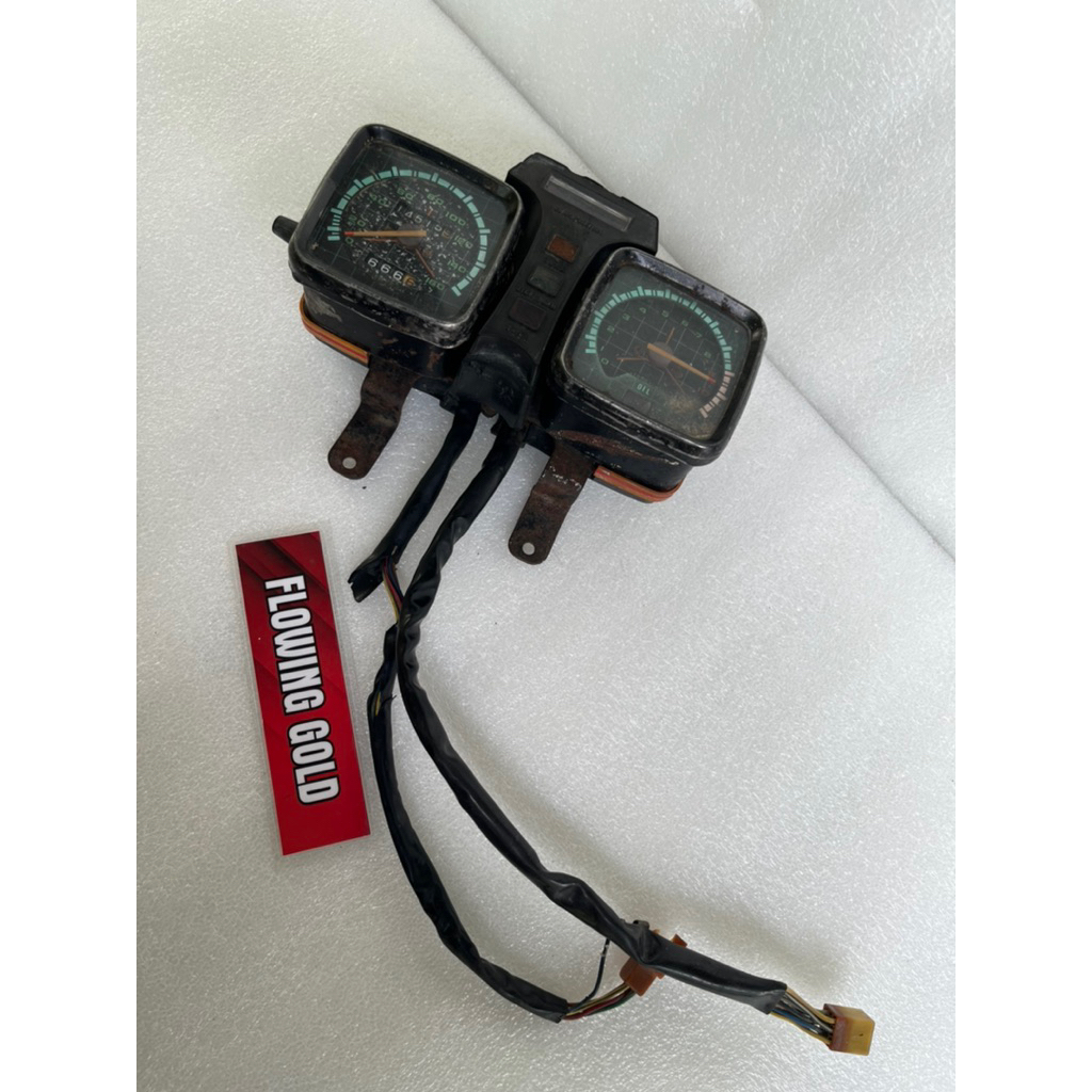 speedometer TRS TRZ original