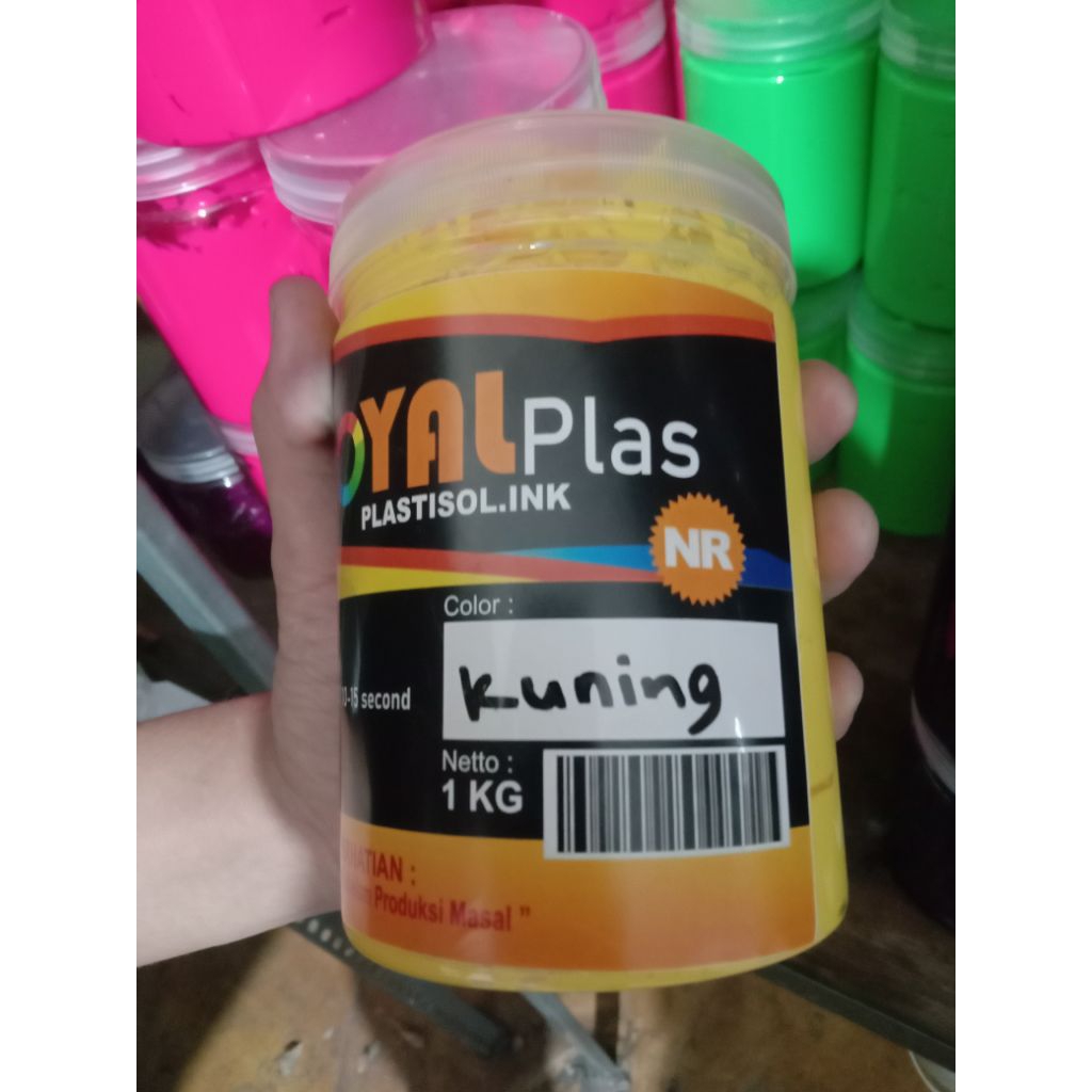 

Tinta Cat Sablon Plastisol Kuning NR