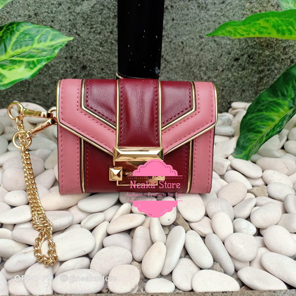 Dompet Wanita MK Whitney small chain tab 32H8GWHC1K oxblood
