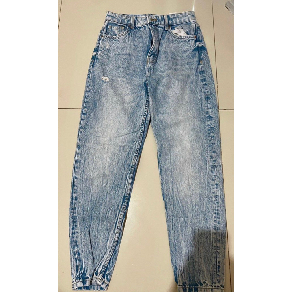 Preloved Mom Jeans Bershka