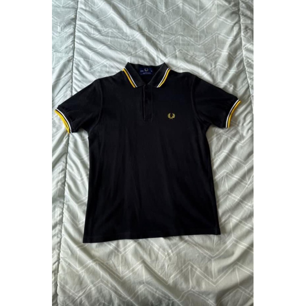 Preloved Kaos Fred Perry