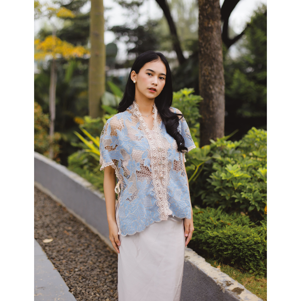 ATELIER MODE Embroidered Malika Vest