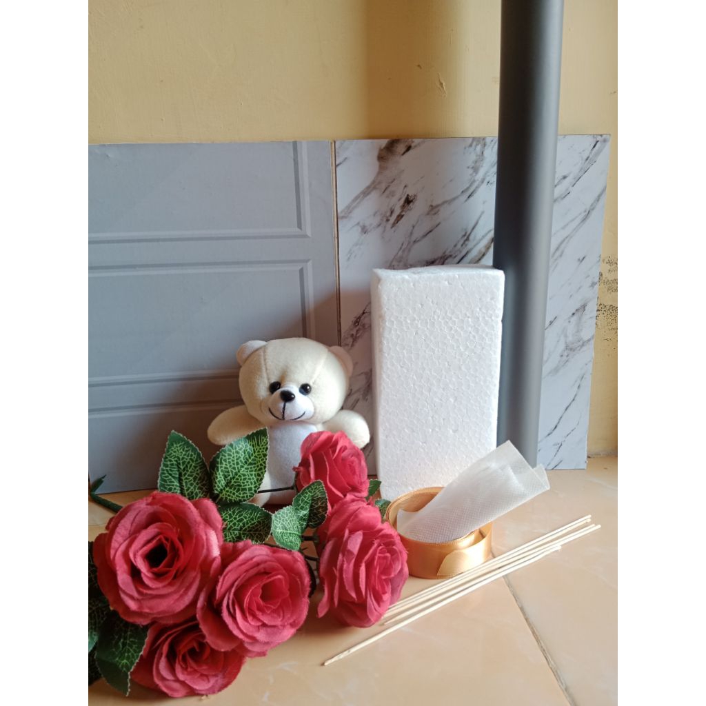 bahan buket boneka wisuda lengkap/bahan buket siap rangkai