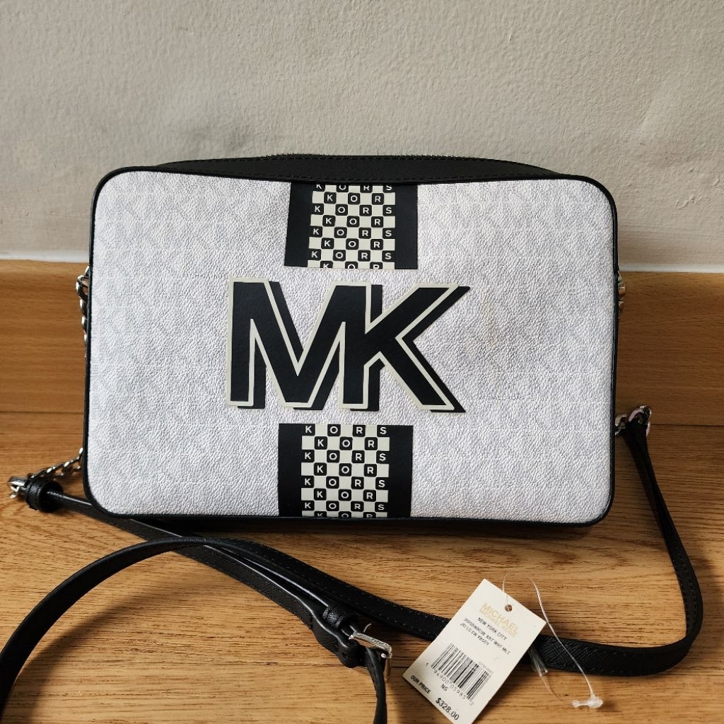 MK Jet Set Large Chain Camera Bag Original Preloved