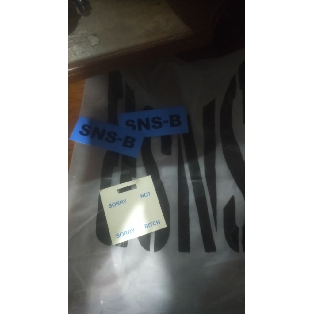 

hand tag esenesbe