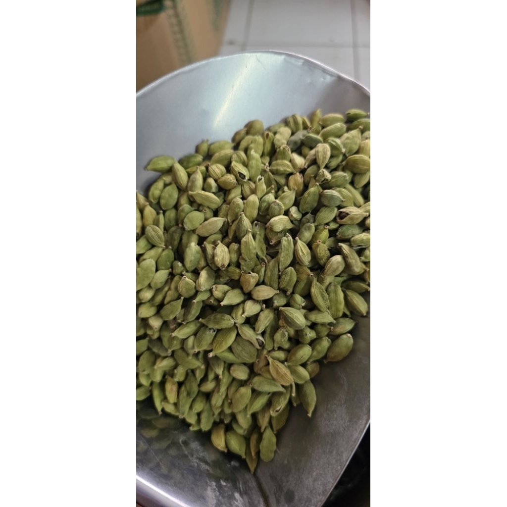 

Kapulaga Hijau / Green Cardamom 100g