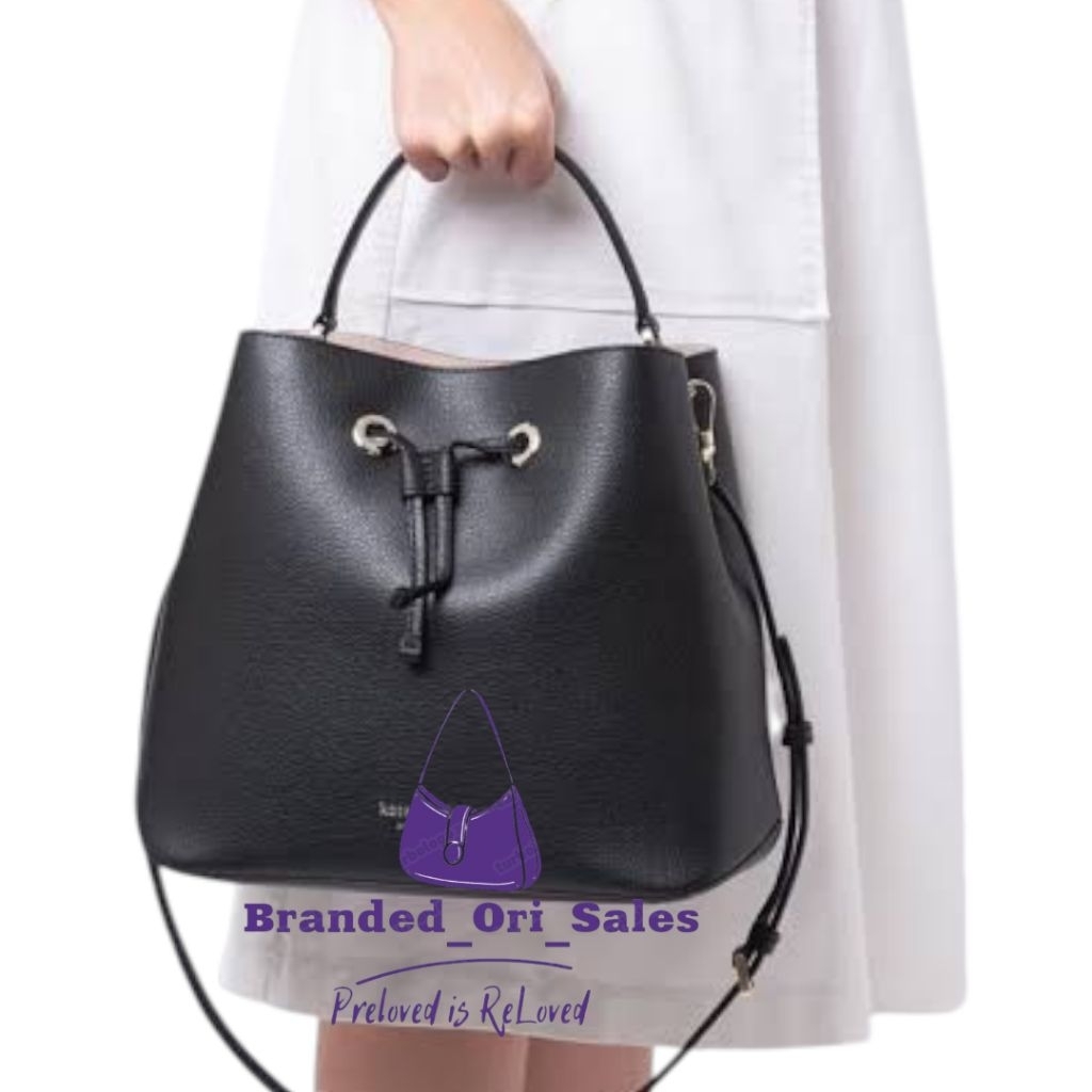 TAS KS_BLACK LEATHER BUCKET SHOULDER BAG