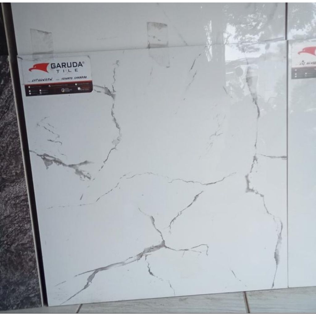 Granit Keramik lantai 60x60 Motif carara putih marble Glazed Polished glossy