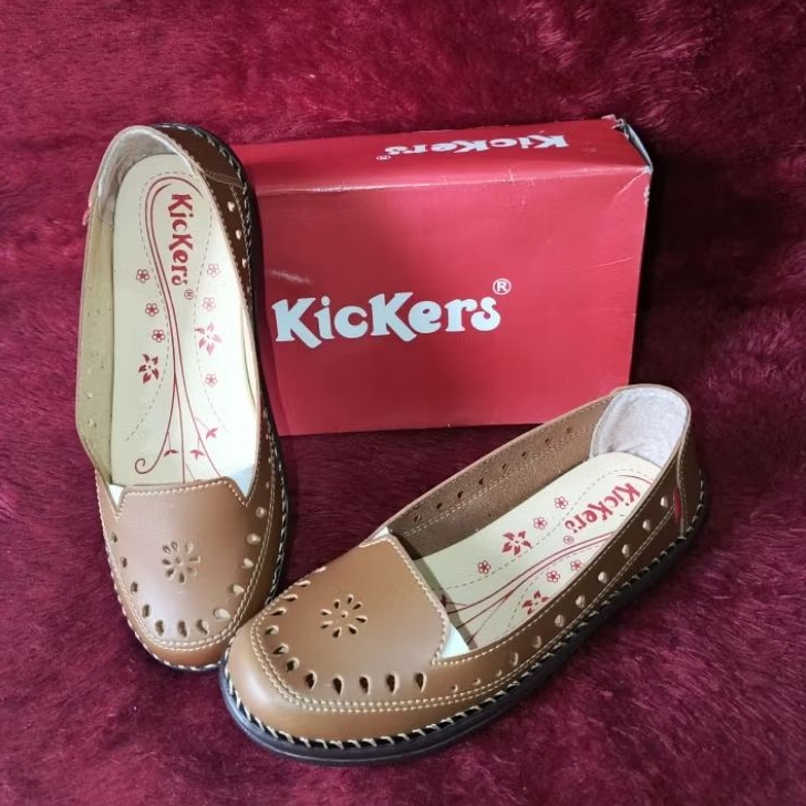 sepatu wanita Kickers trending model baru