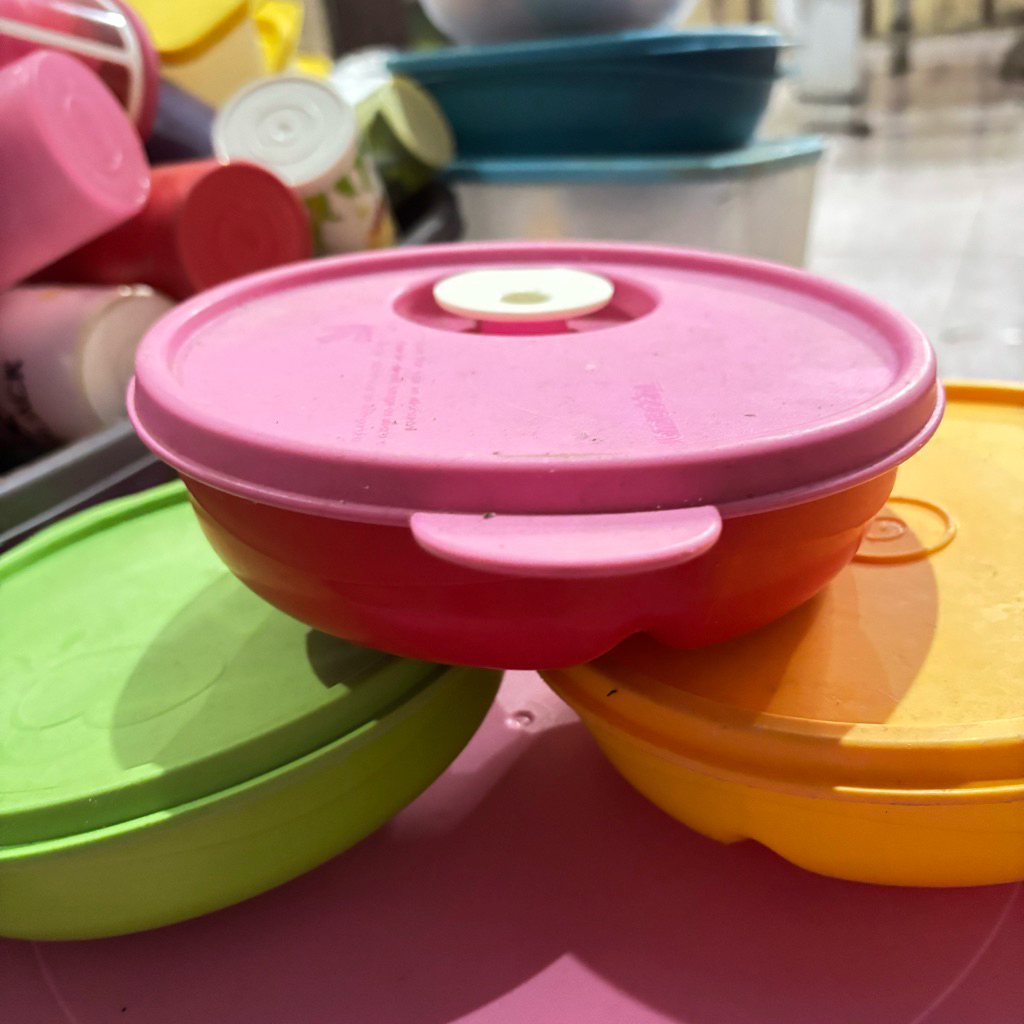 CWL BERSEKAT TUPPERWARE