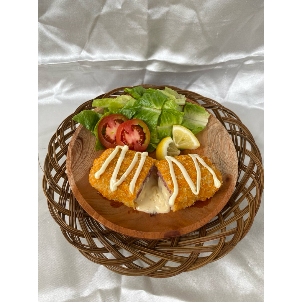 

Chicken Cordon Bleu. 1 pack isi 3 pcs